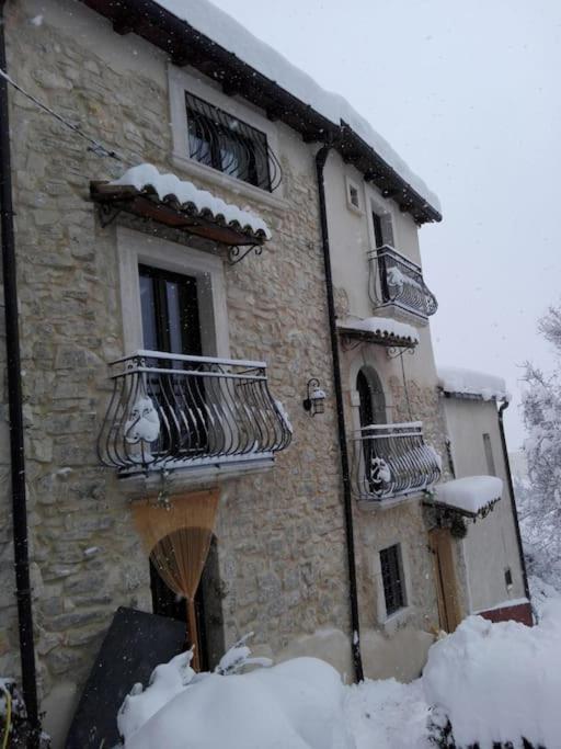 Montenero Val CocchiaraIl Borgo Della Zittola别墅 外观 照片